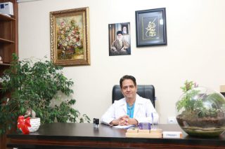 دکتر احسان اکبری ، بهترین دکتر گوارش مشهد
