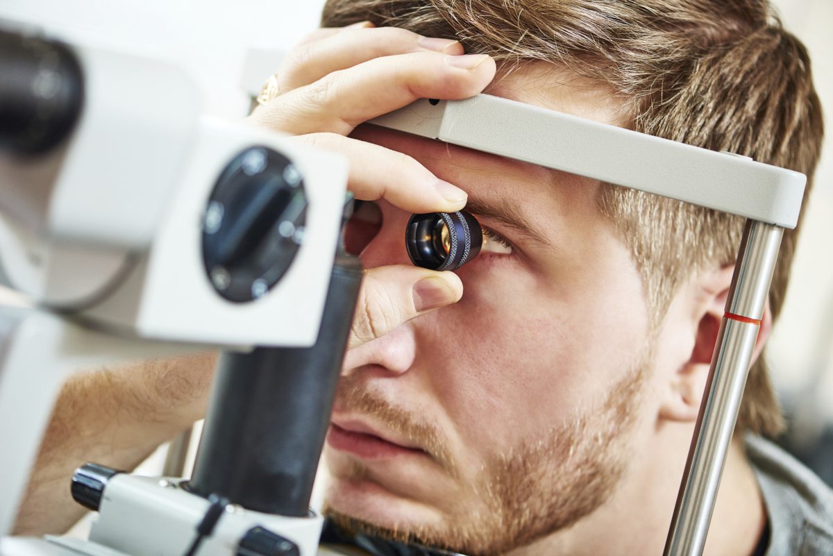 بهترین دکتر چشم پزشک تهران چه بیماری هایی را درمان می کند؟