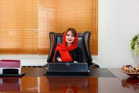 دکتر فرناز مشیری متخصص زنان و زایمان تهران