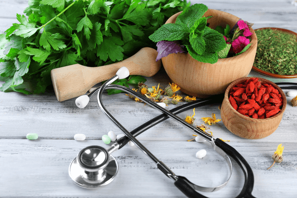 بهترین دکتر طب سنتی مشهد