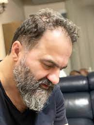 دکتر قاسم کاویانی چراتی دکتر جراح بلفاروپلاستی همدان