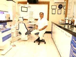 دکتر حسین شیخ نژاد دکتر ایمپلنت دندان رشت